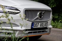 Volvo V90 Cross Country Race Ocean