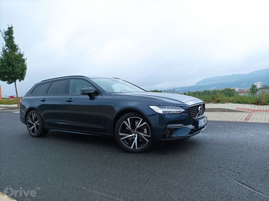 Volvo V90 T8 AWD (2022)