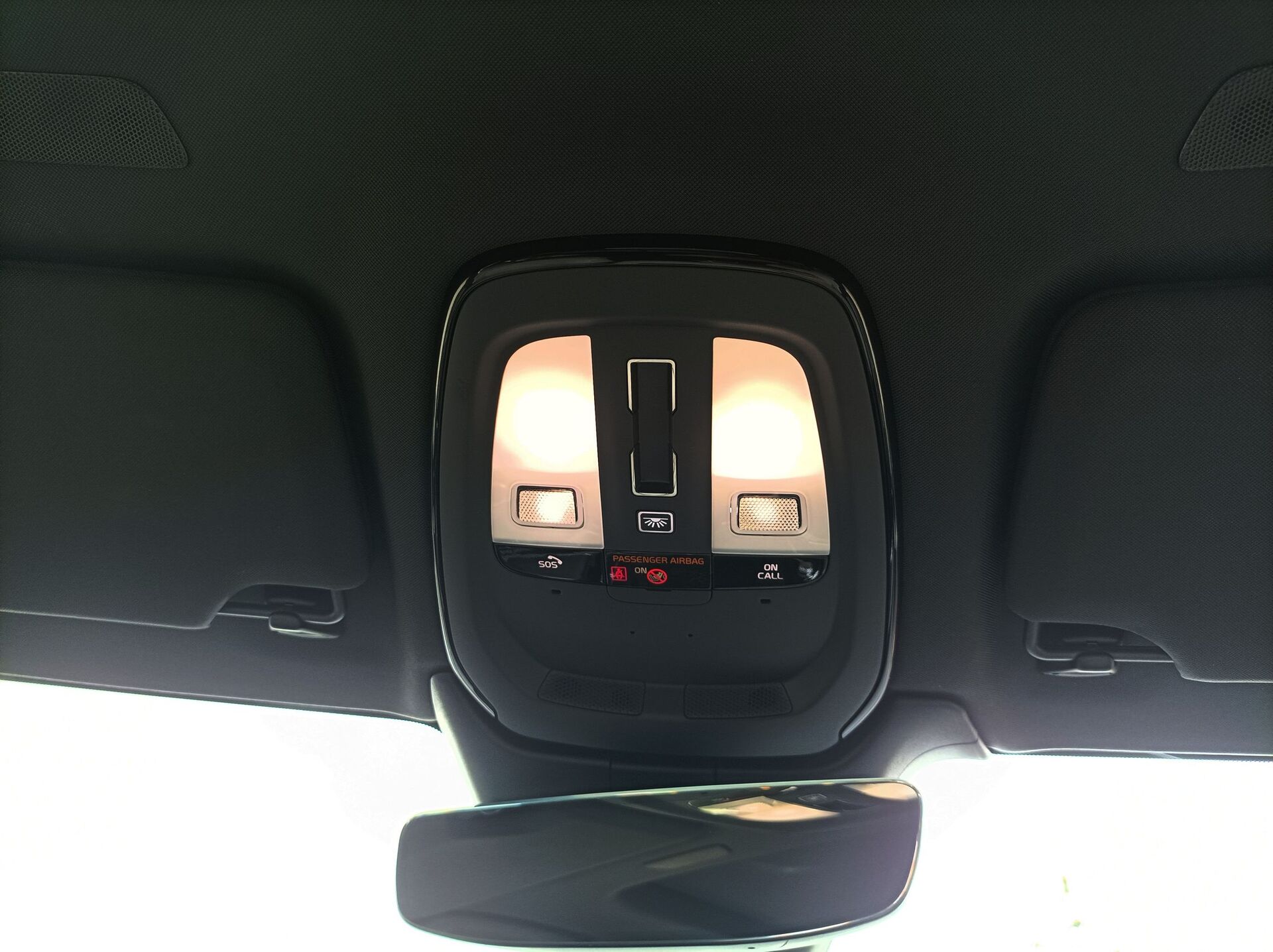 Volvo V90 T8 AWD (2022)