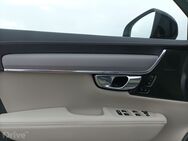 Volvo V90 T8 AWD (2022)