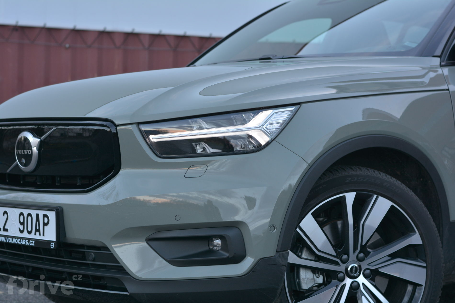 Volvo XC40 Recharge