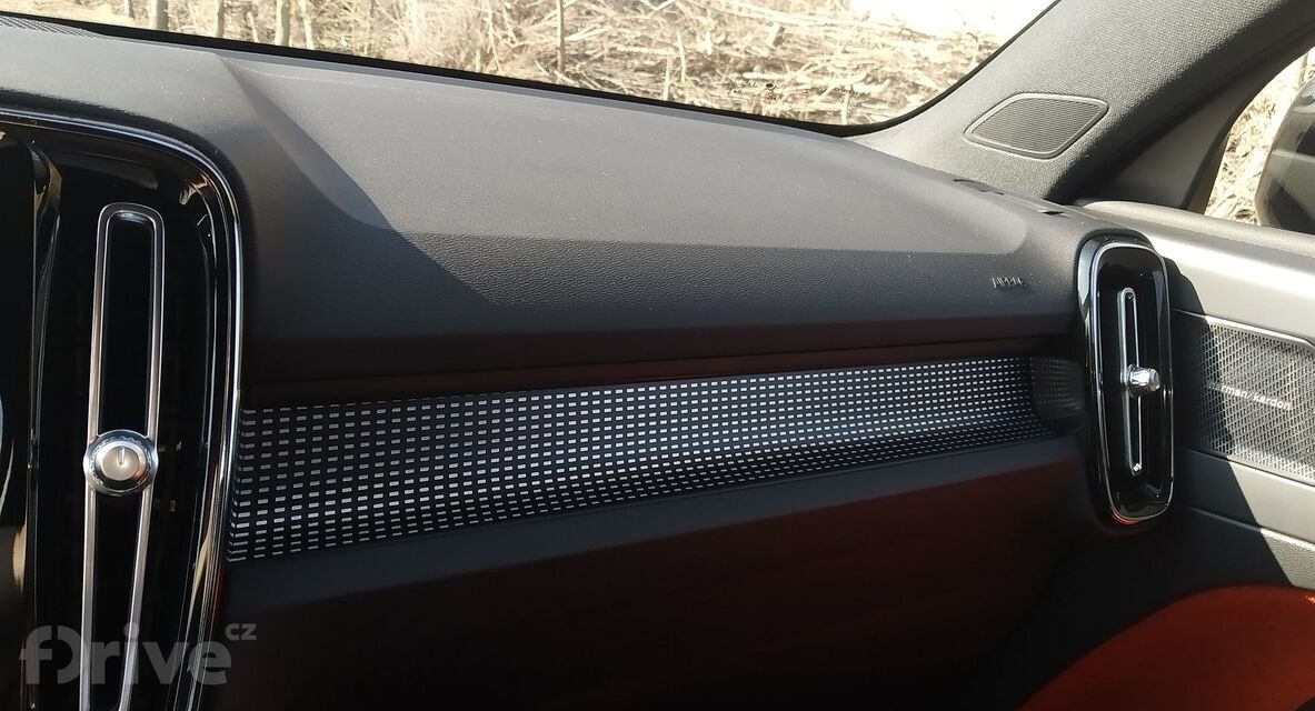 Volvo XC40 T4 Recharge