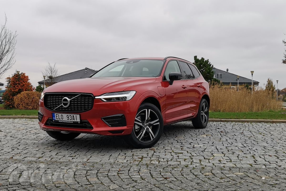 Volvo XC60 (2017)Volvo XC60 T6 AWD Recharge