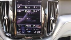 Volvo XC60 T6 Recharge AWD