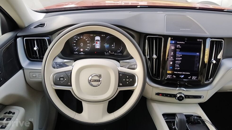 Volvo XC60 T6 Recharge AWD