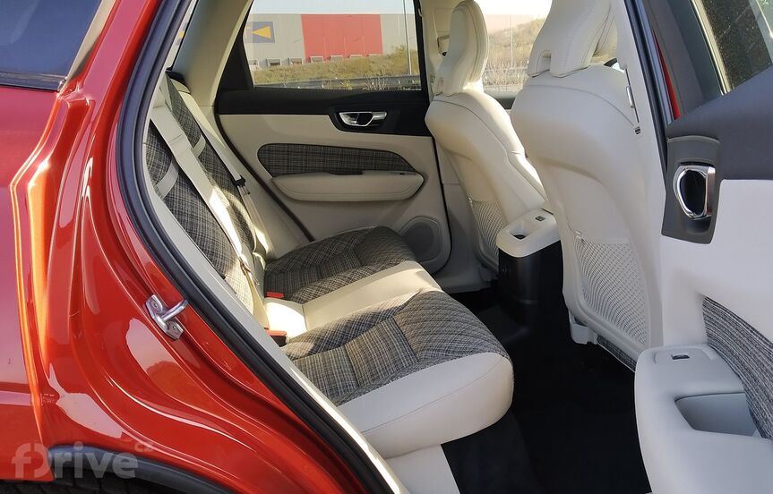 Volvo XC60 T6 Recharge AWD