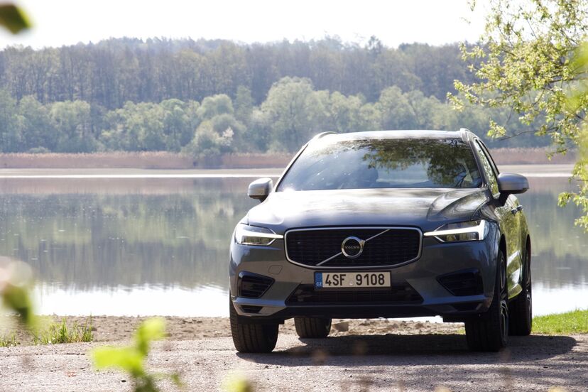 Volvo XC60 T8 (2017)
