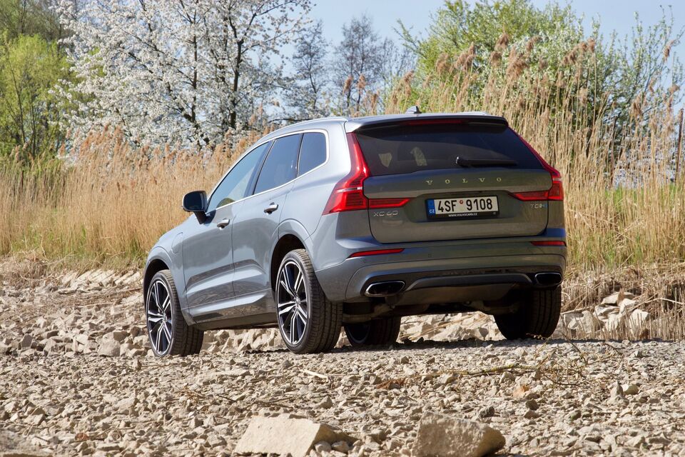 Volvo XC60 T8 (2017)