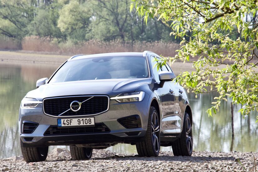 Volvo XC60 T8 (2017)