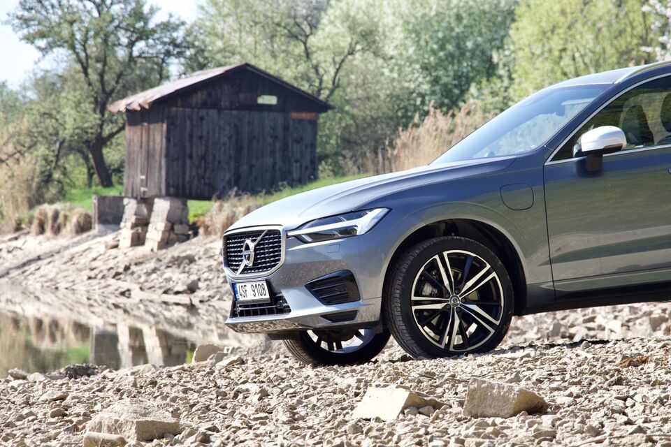 Volvo XC60 T8 (2017)