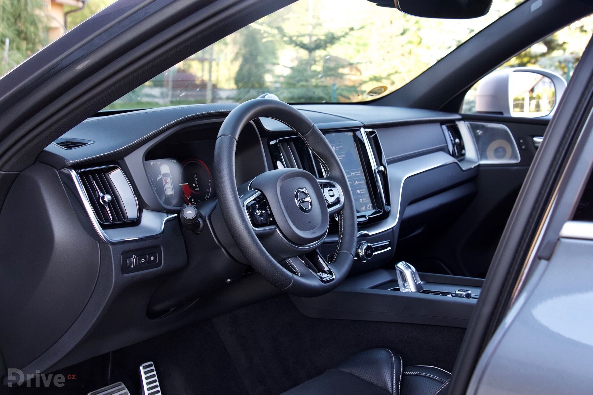 Volvo XC60 T8 (2017)