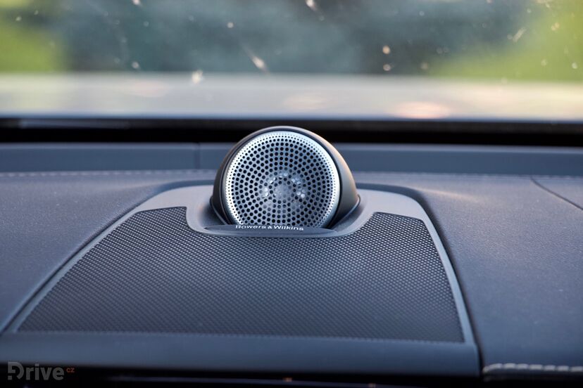 Volvo XC60 T8 (2017)