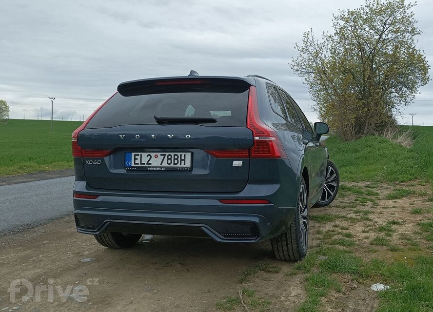 Volvo XC60 T8 Polestar Engineered (2023)