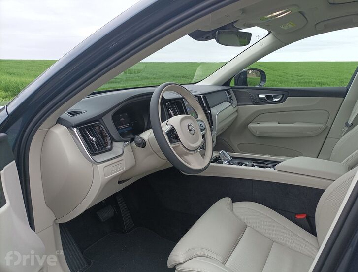 Volvo XC60 T8 Polestar Engineered (2023)