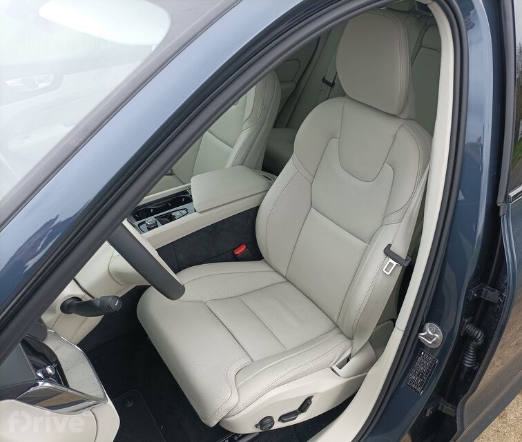 Volvo XC60 T8 Polestar Engineered (2023)