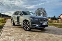 Volvo XC90 B5