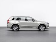 Volvo XC90 T8 (2015)