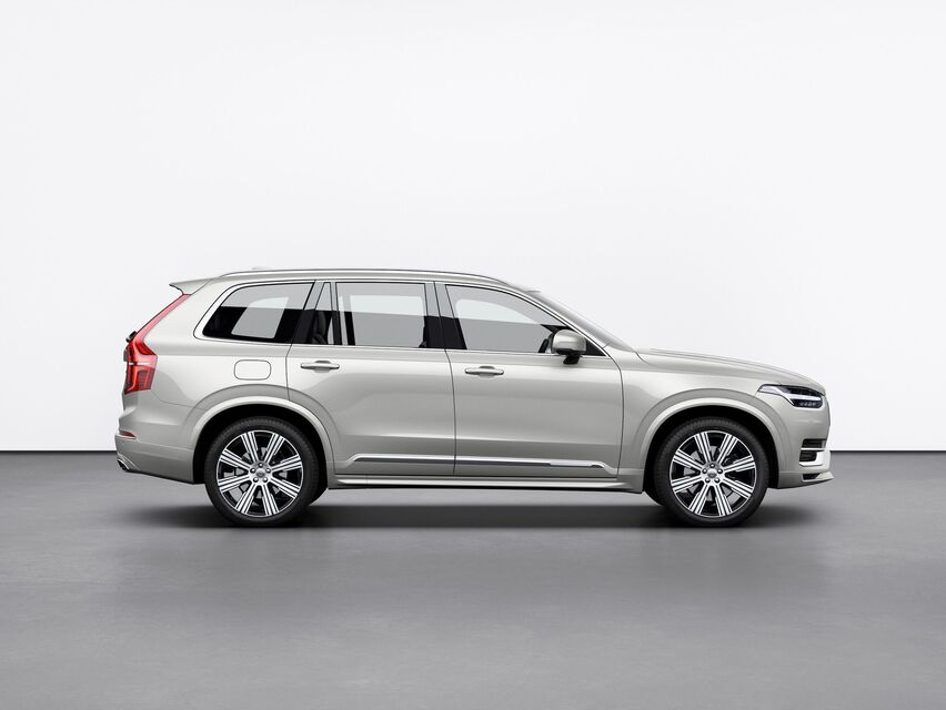 Volvo XC90 T8 (2015)