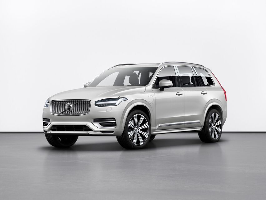 Volvo XC90 T8 (2015)