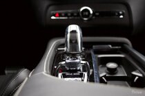 Volvo XC90 T8 (2015)