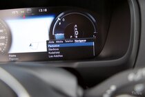 Volvo XC90 T8 (2015)