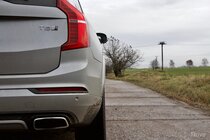 Volvo XC90 T8 (2015)