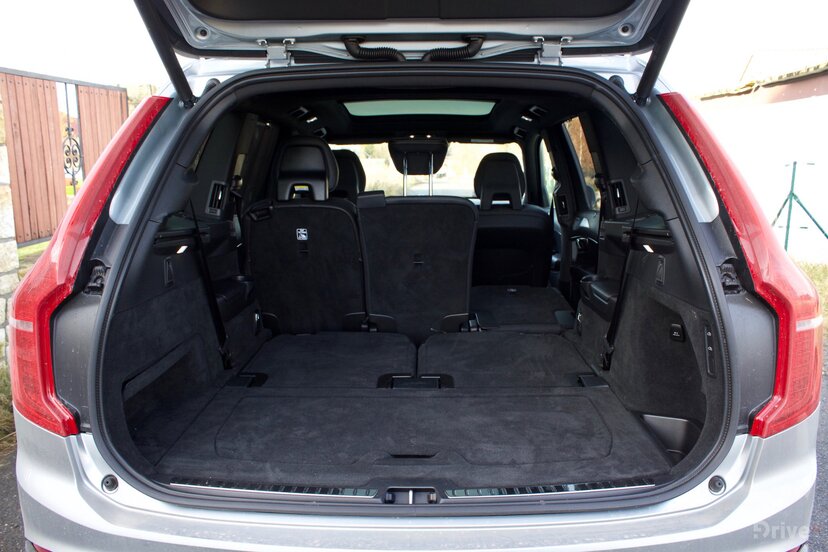 Volvo XC90 T8 (2015)