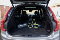 Volvo XC90 T8 (2015)