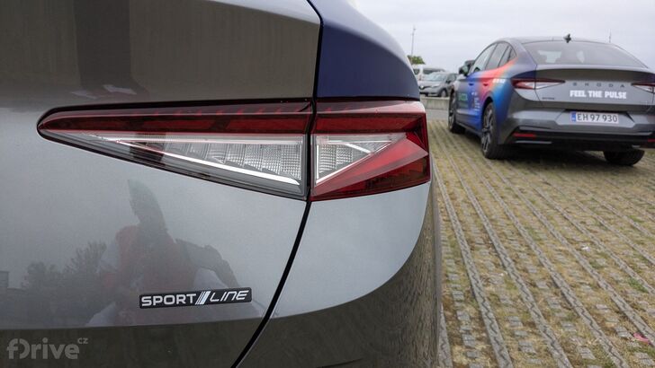 Vozy Škoda Enyaq a Enyaq Coupé na mistrovství světa v ledním hokeji