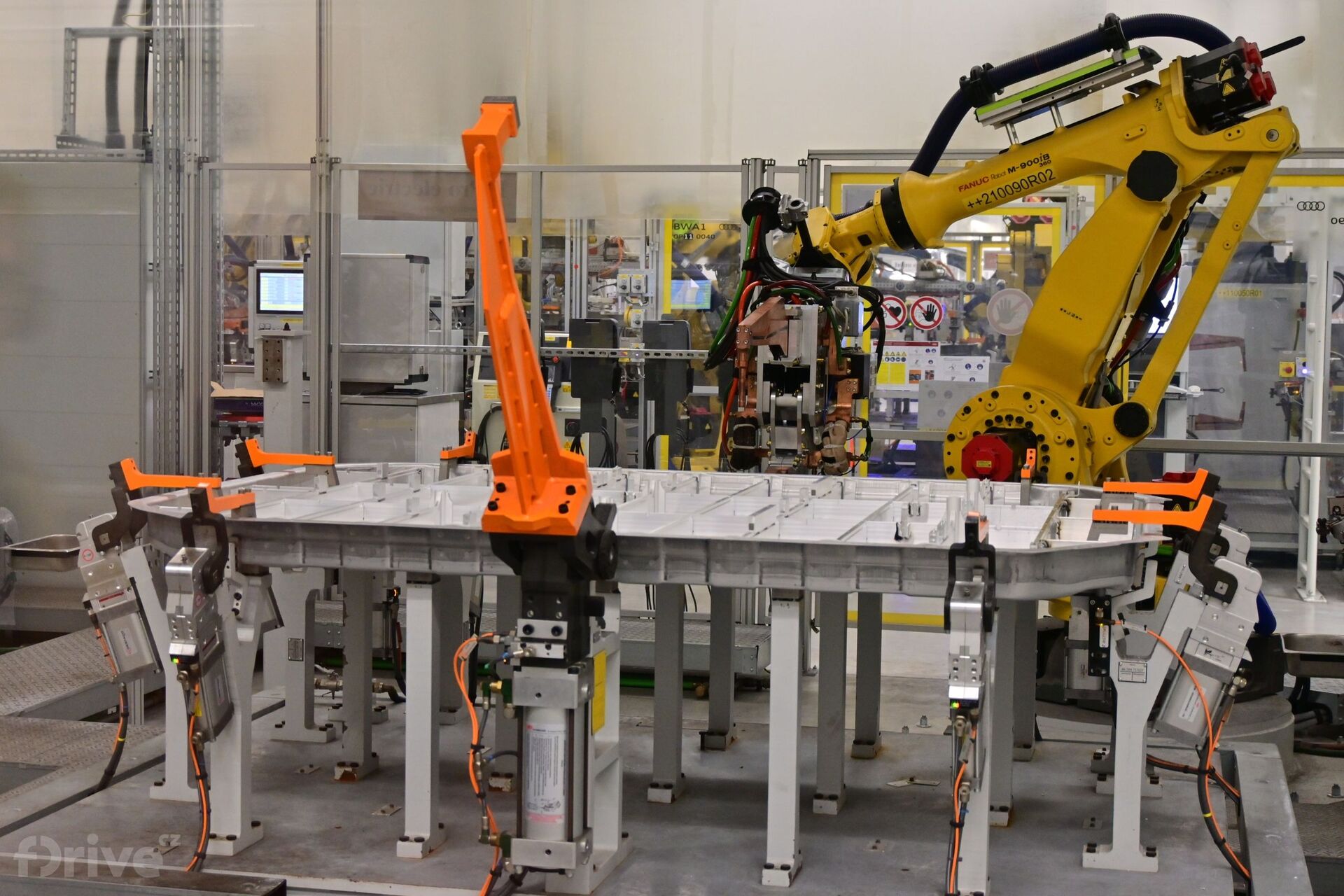 Výroba baterie Audi Q8 e-tron v Bruselu