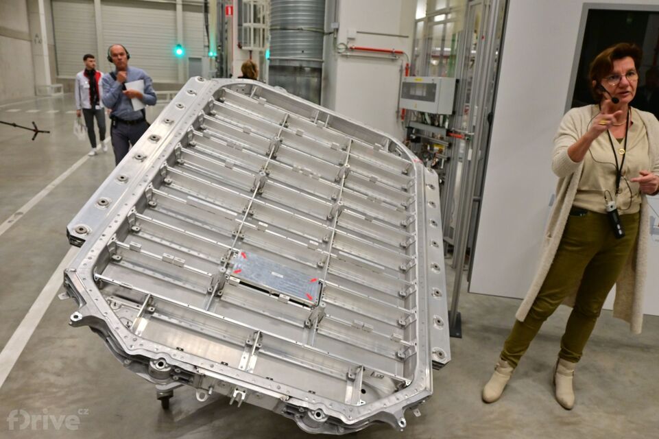 Výroba baterie Audi Q8 e-tron v Bruselu