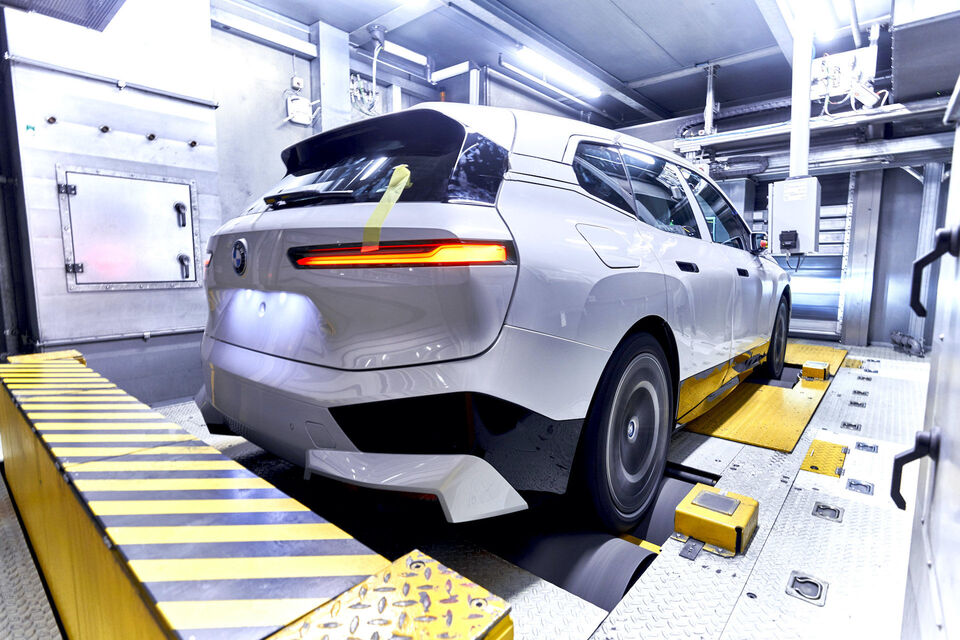 výroba BMW iX