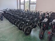 Výroba elektrických motorek v Číně