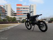 Výroba elektrických motorek v Číně
