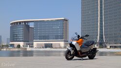 Výroba elektrických motorek v Číně