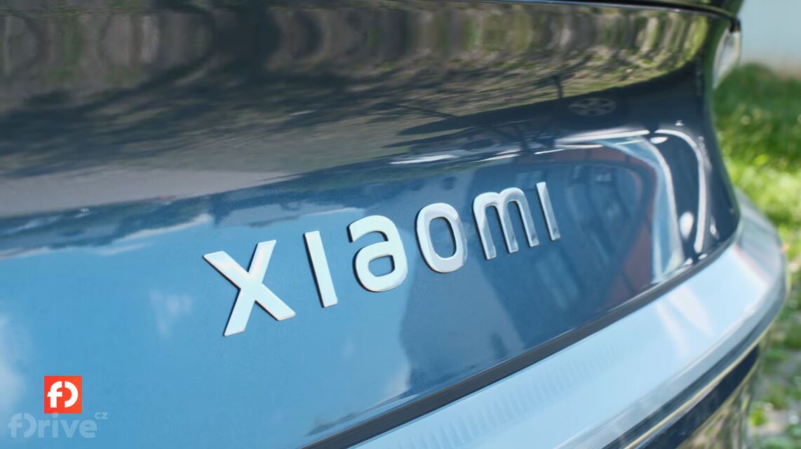 Xiaomi  YU7