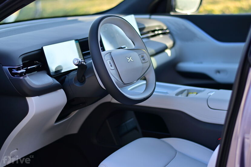 Xpeng G6