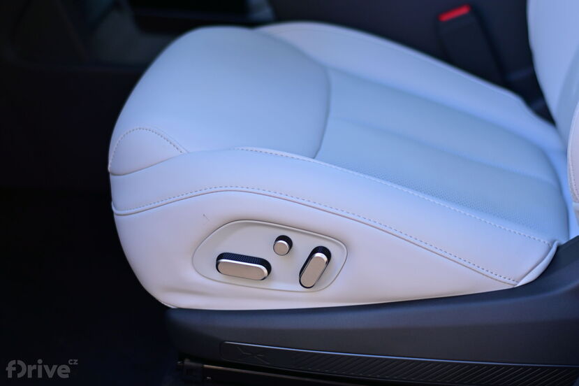 Xpeng G6