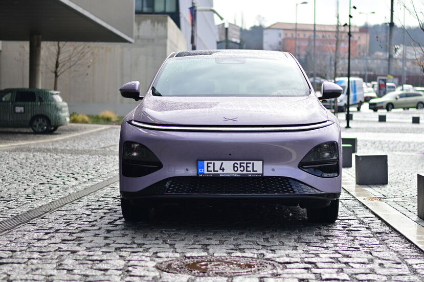 Xpeng G6