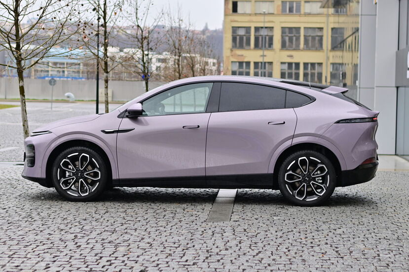 Xpeng G6