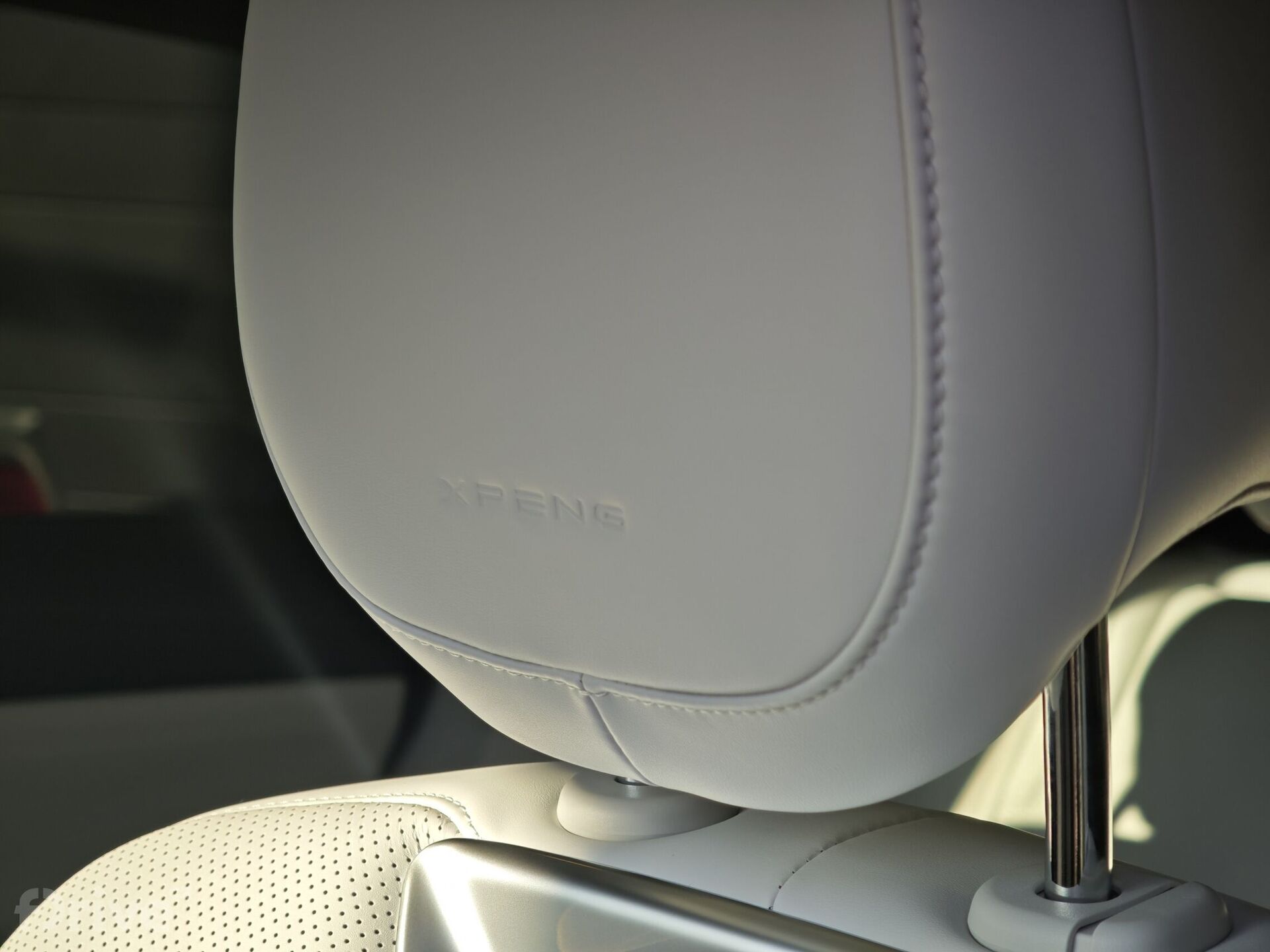 Xpeng G9