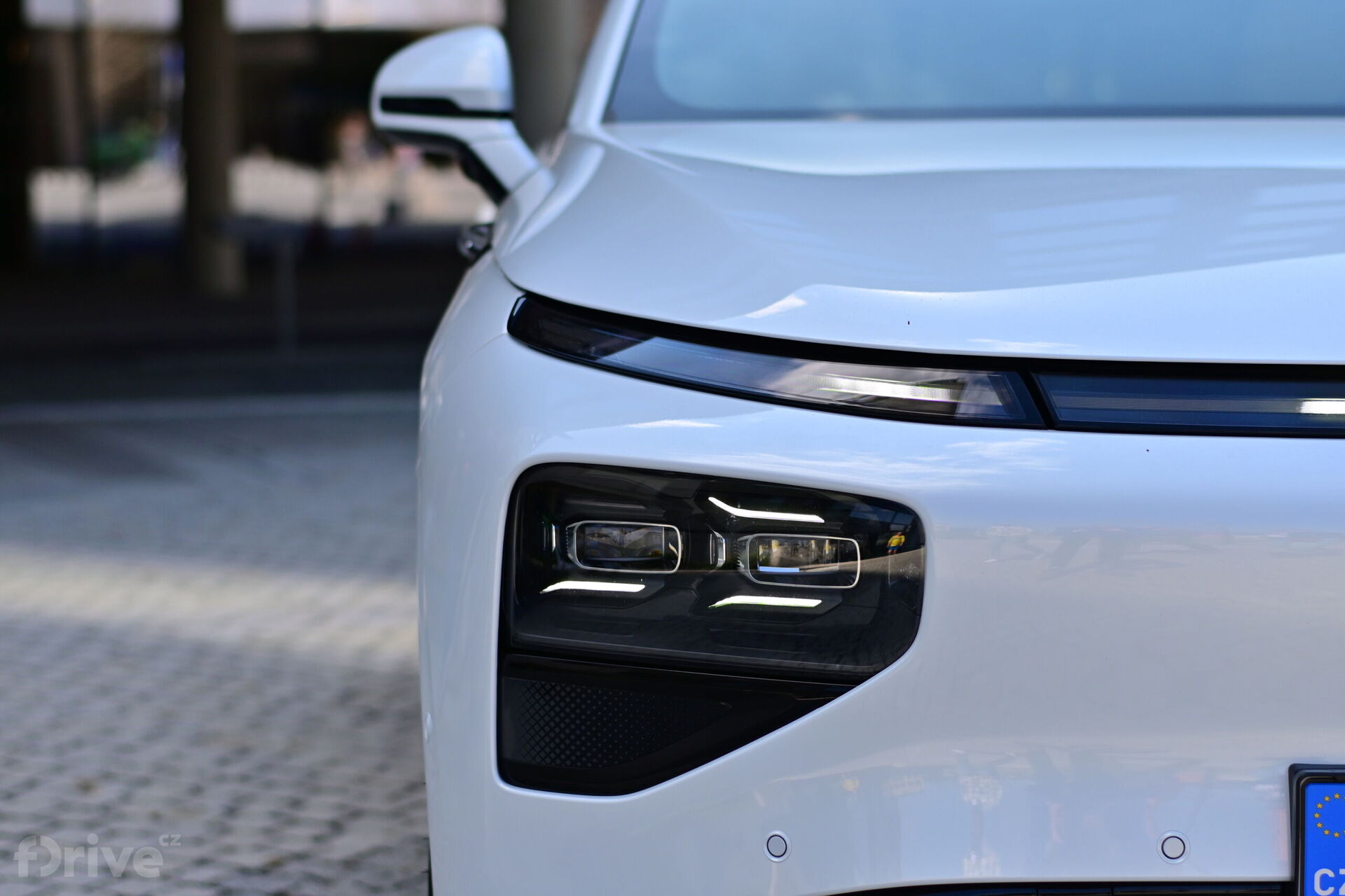 Xpeng G9