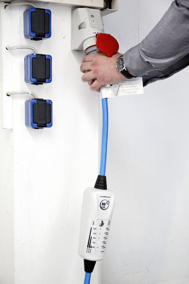 Zapojování přenosné nabíječky