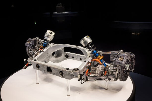 Zavěšení kol Ferrari Elettrica