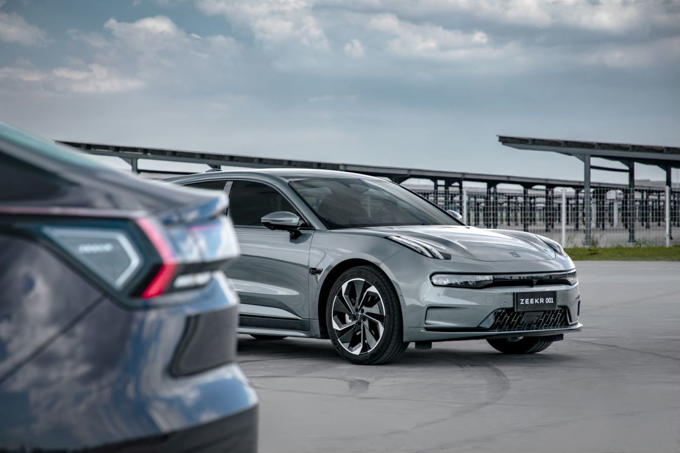 Zeekr 001