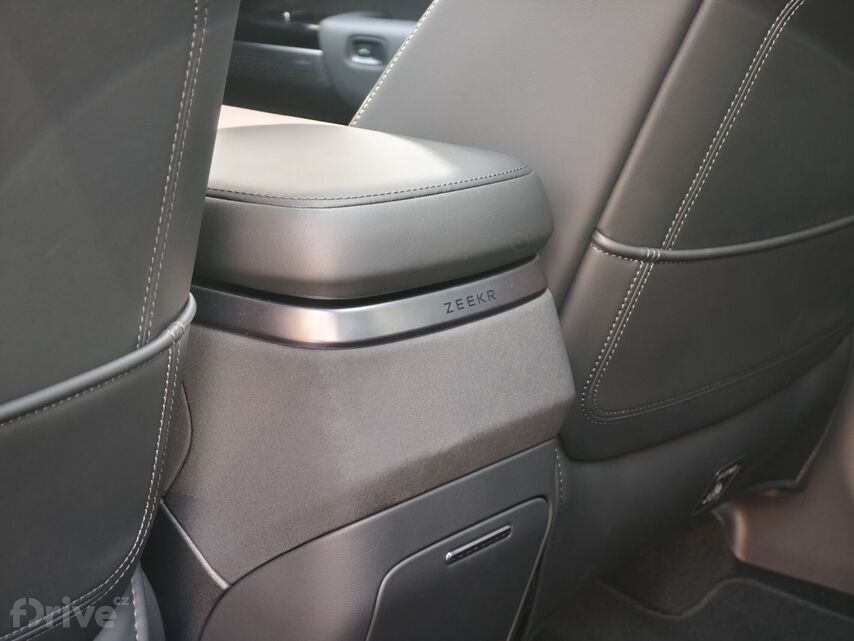 Zeekr 7X