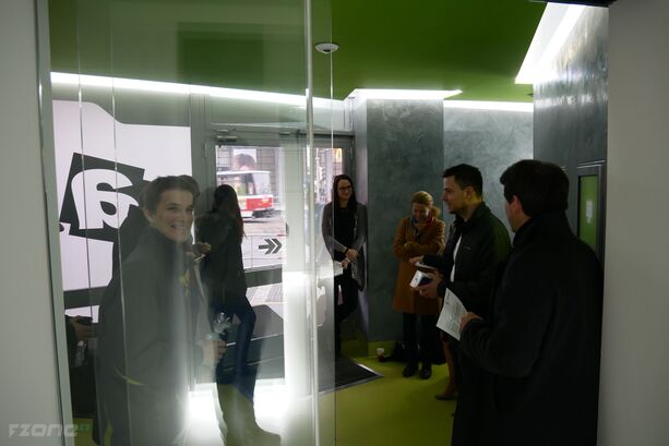 Alza.cz - prodejna budoucnosti