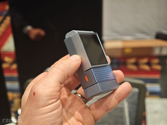 Amazfit V1tal Camera