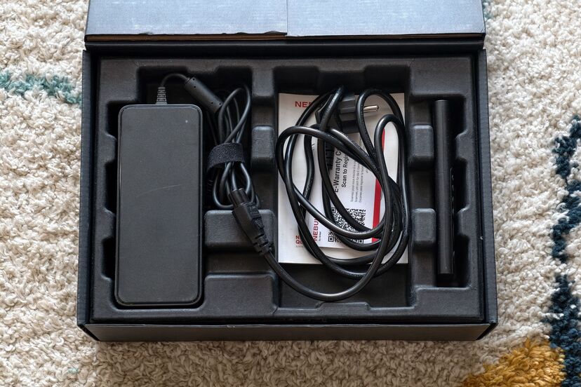 Anker Nebula X1