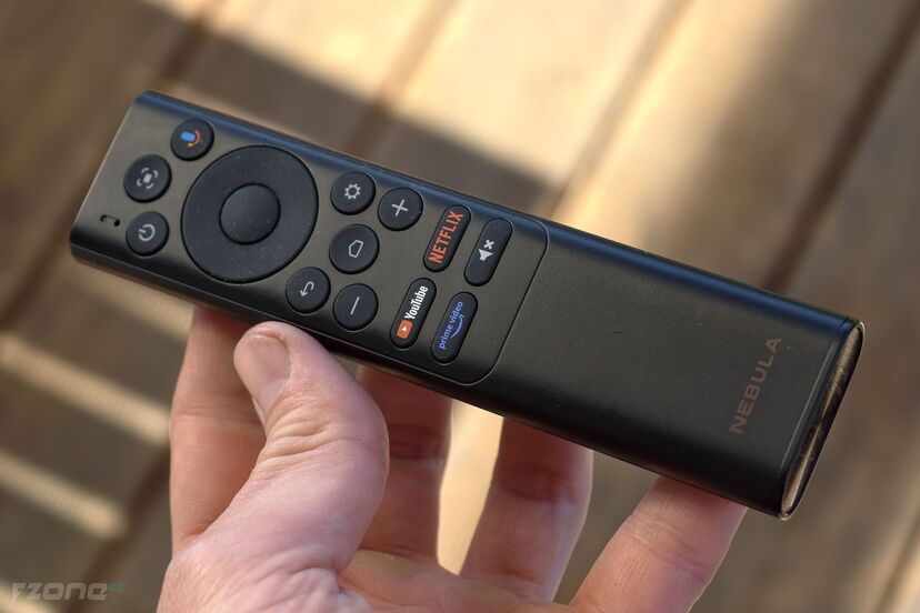 Anker Nebula X1